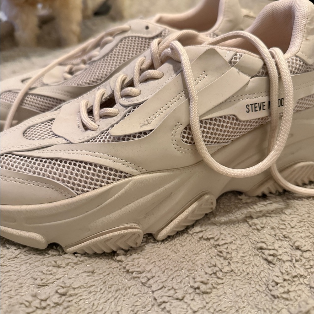 Steve Madden Women's Beige Sneakers